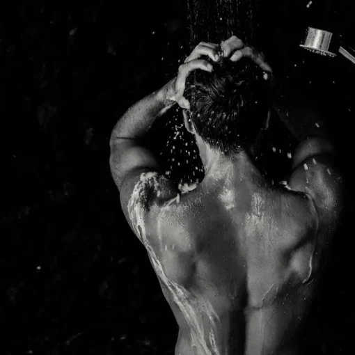 The Dark Side Black Shower Gel von Tigha