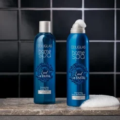 The Land of Vasta Shower Foam von Douglas Collection