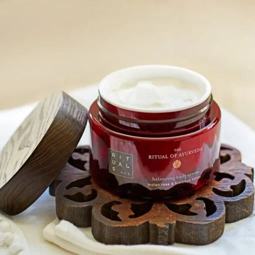 The Ritual Of Ayurveda Balancing Body Cream Indian Rose & Sweet Almond Oil von RITUALS