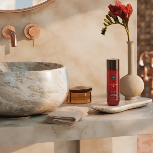 The Ritual Of Ayurveda Shower Oil von RITUALS