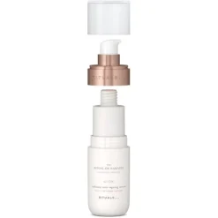 The Ritual Of Namaste Glow Anti-Ageing Serum von RITUALS