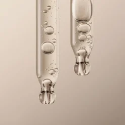 The Ritual Of Namaste Hyaluronic Acid Natural Booster von RITUALS