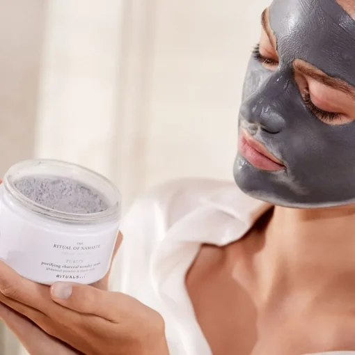 The Ritual Of Namaste Purifying Charcoal Wonder Mask von RITUALS