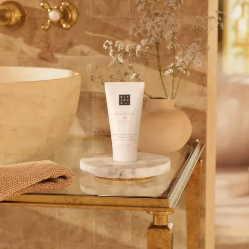 The Ritual Of Sakura Body Cream von RITUALS