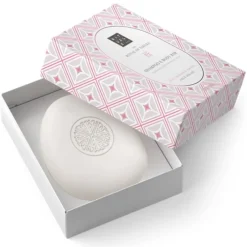 The Ritual Of Sakura Shampoo & Body Bar von RITUALS