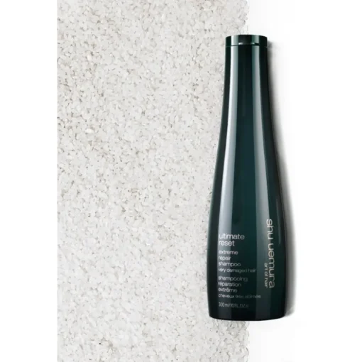 Ultimate Reset Extreme Repair Shampoo von Shu Uemura
