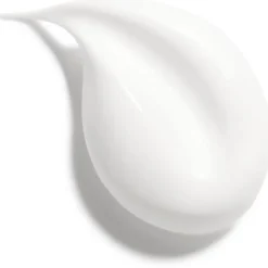 UV ESSENTIEL UV ESSENTIEL Umfassender Schutz - UV-Umweltschadstoffe – Antioxidativ SPF 50 von CHANEL