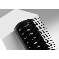 VARIS Vent Brush