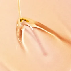 Very Rose Delicate Cleansing Oil von Nuxe