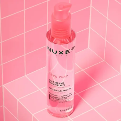 Very Rose Delicate Cleansing Oil von Nuxe