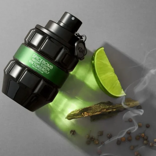 Viktor & Rolf Spicebomb Nightvision Eau de Parfum Spray
