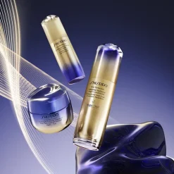 Vital Perfection LiftDefine Radiance Night Concentrate von Shiseido