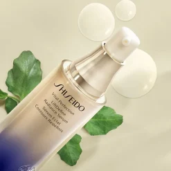 Vital Perfection LiftDefine Radiance Serum von Shiseido