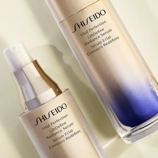 Vital Perfection LiftDefine Radiance Serum von Shiseido