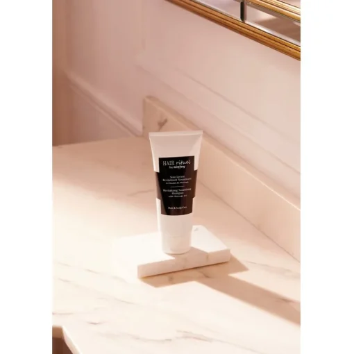 Waschen & Entwirren Revitalizing Nourishing Shampoo  von HAIR RITUEL by Sisley