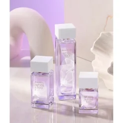 White Tea Eau de Toilette Spray Eau Liliac von Elizabeth Arden