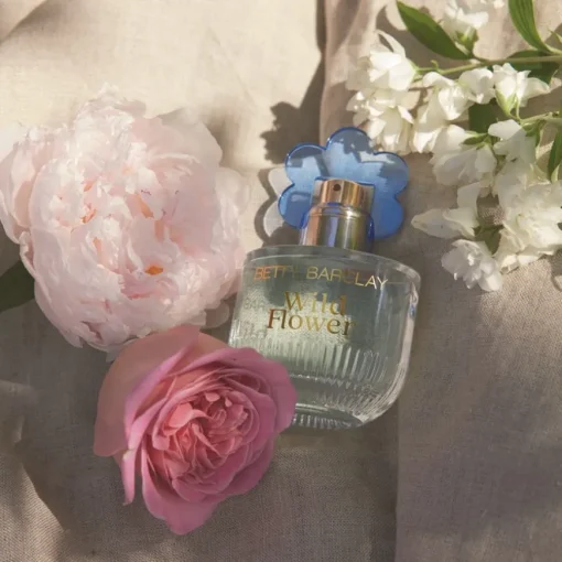 Wild Flower Fragrance Body Splash von Betty Barclay