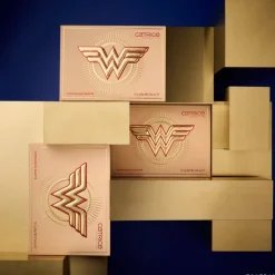 Wonder Woman Eyeshadow Palette von Catrice