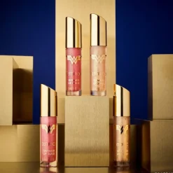 Wonder Woman Shimmer Lip Glaze von Catrice