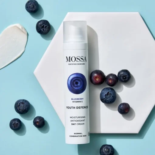 Youth Defence Moisturising Antioxidant Day Cream von Mossa