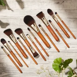 Zubehör Brow Definer Brush von Douglas Collection